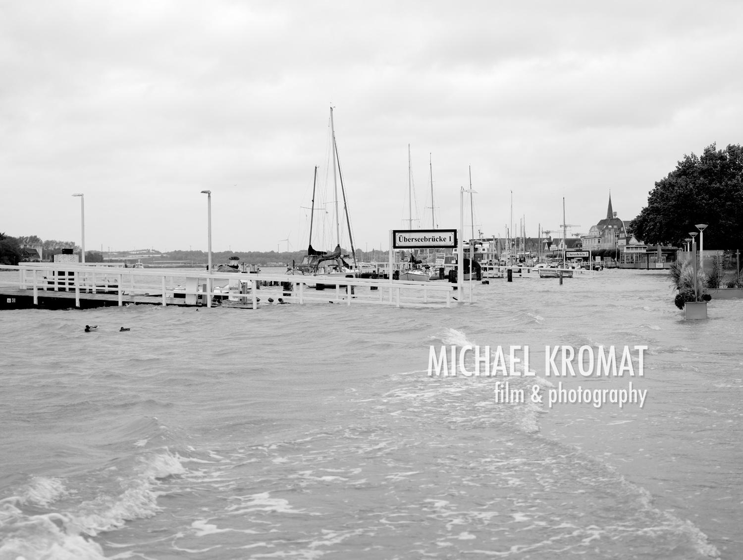 Promenade in Travemünde Ostseesturmflut 2023